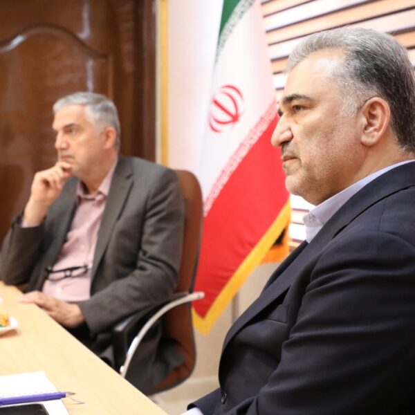 بازدید مدیرعامل بانک از نیروگاه (2)