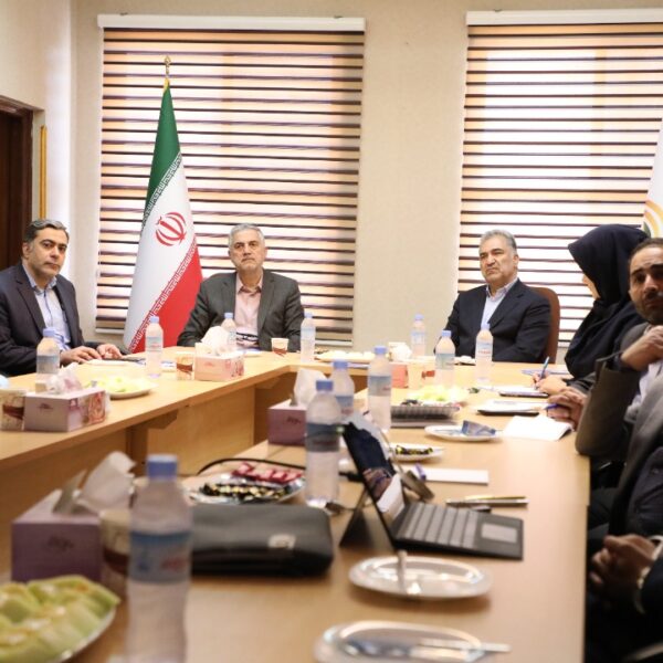 بازدید مدیرعامل بانک از نیروگاه (5)