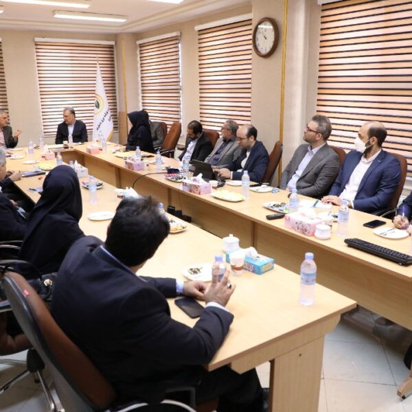 بازدید مدیرعامل بانک از نیروگاه (8)